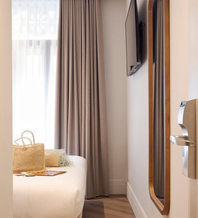 Oliveira Rooms Valencia Bagian luar foto