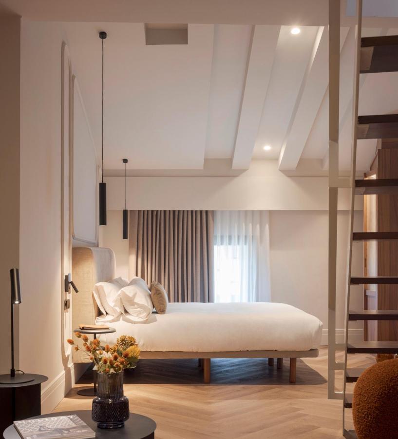 Oliveira Rooms Valencia Bagian luar foto